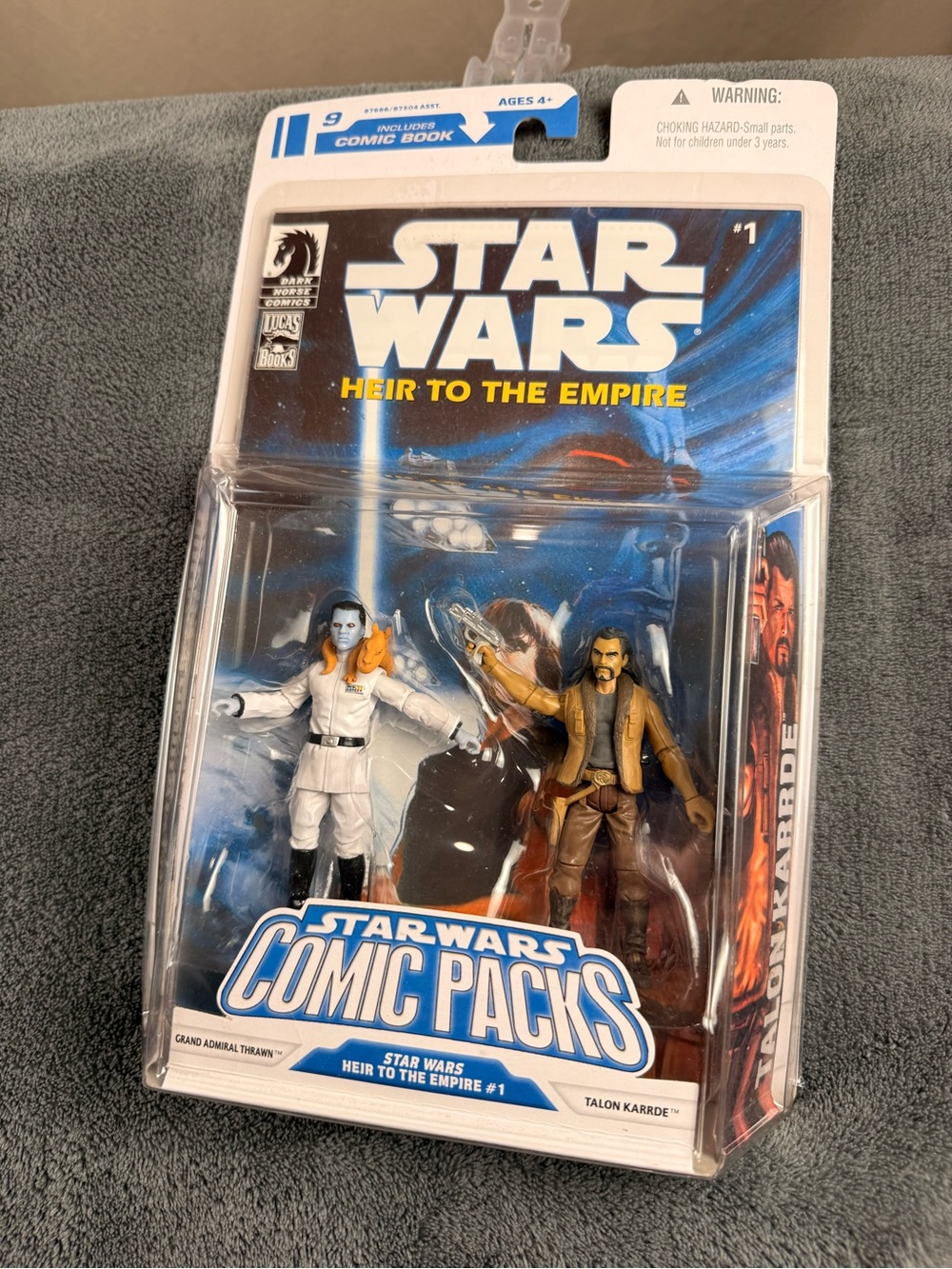Star Wars Comic Pack Back Card with Blue, White, Brown Accents